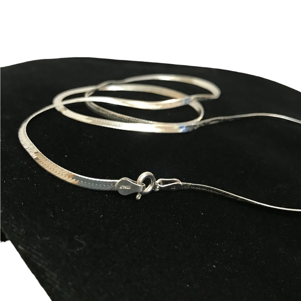 Sterling Silver .925 Vintage Herringbone Chain Made in Italy 26” - Picture 5 of 6